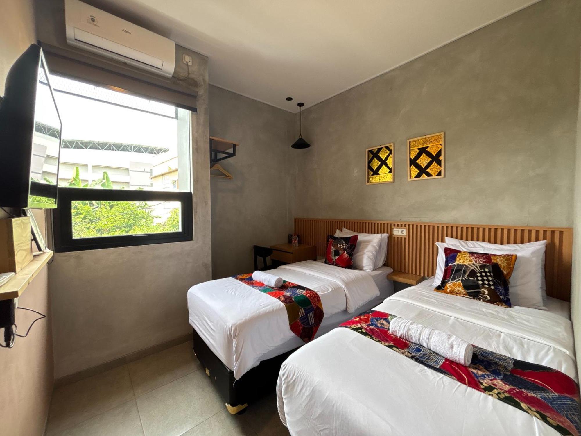 Bed and Breakfast The Cluster Harris Cimahi Экстерьер фото